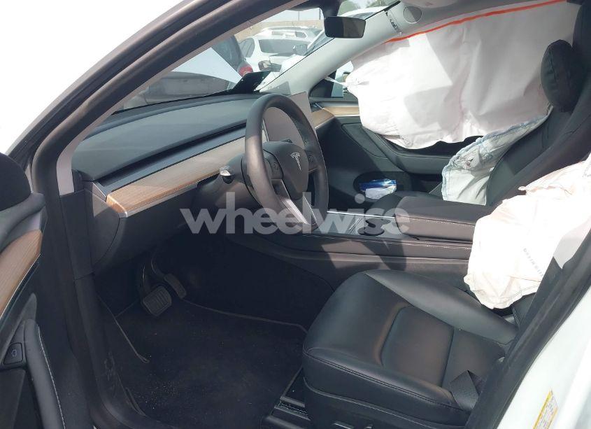 Photo 5 of 2023 Tesla Model Y PERFORMANCE DUAL MOTOR ALL-WHEEL DRIVE (VIN 7SAYGDEF3PA048834)