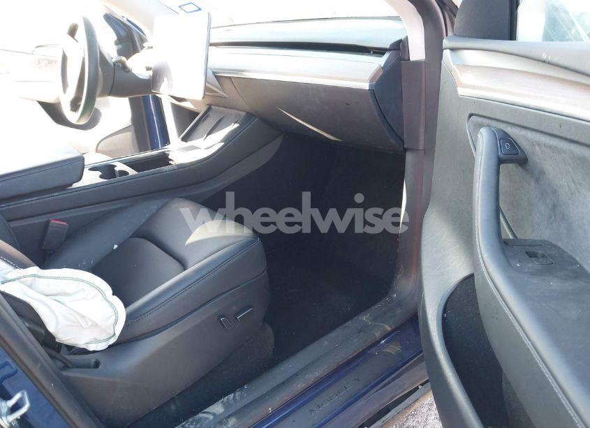 Photo 5 of 2023 Tesla Model Y PERFORMANCE DUAL MOTOR ALL-WHEEL DRIVE (VIN 7SAYGDEF3PF755077)