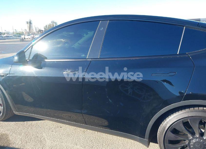 Photo 14 of 2023 Tesla Model Y PERFORMANCE DUAL MOTOR ALL-WHEEL DRIVE (VIN 7SAYGDEF3PF759288)