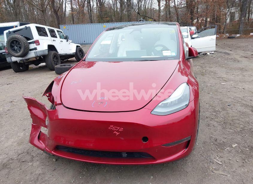 Photo 12 of 2024 Tesla Model Y PERFORMANCE DUAL MOTOR ALL-WHEEL DRIVE (VIN 7SAYGDEF3RA321483)