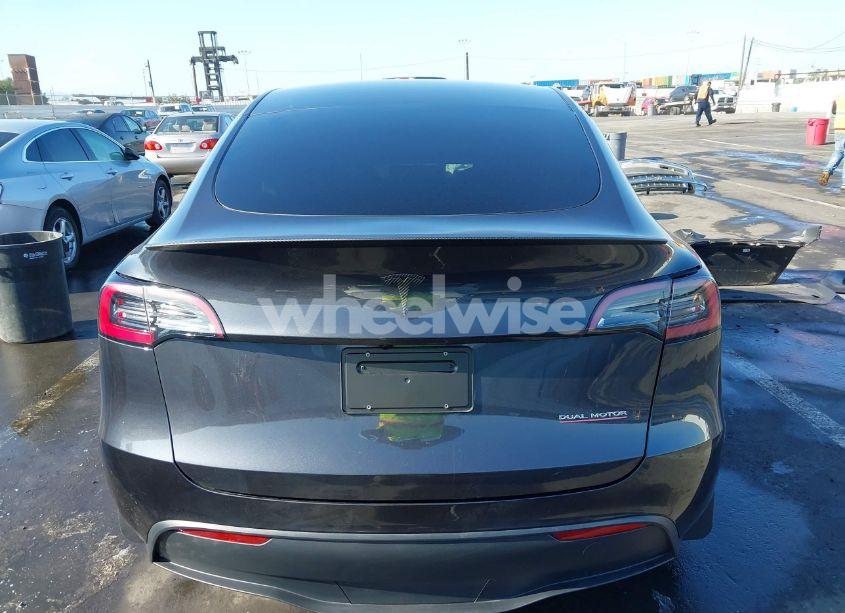 Photo 15 of 2024 Tesla Model Y PERFORMANCE DUAL MOTOR ALL-WHEEL DRIVE (VIN 7SAYGDEF3RF050069)