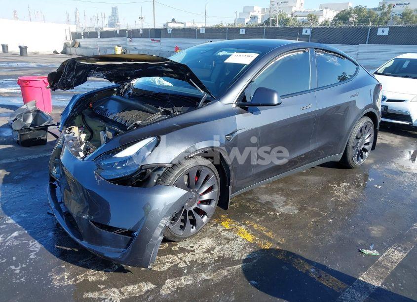 Photo 2 of 2024 Tesla Model Y PERFORMANCE DUAL MOTOR ALL-WHEEL DRIVE (VIN 7SAYGDEF3RF050069)