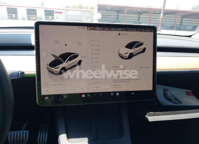 Photo 7 of 2022 Tesla Model Y PERFORMANCE DUAL MOTOR ALL-WHEEL DRIVE (VIN 7SAYGDEF4NF454623)