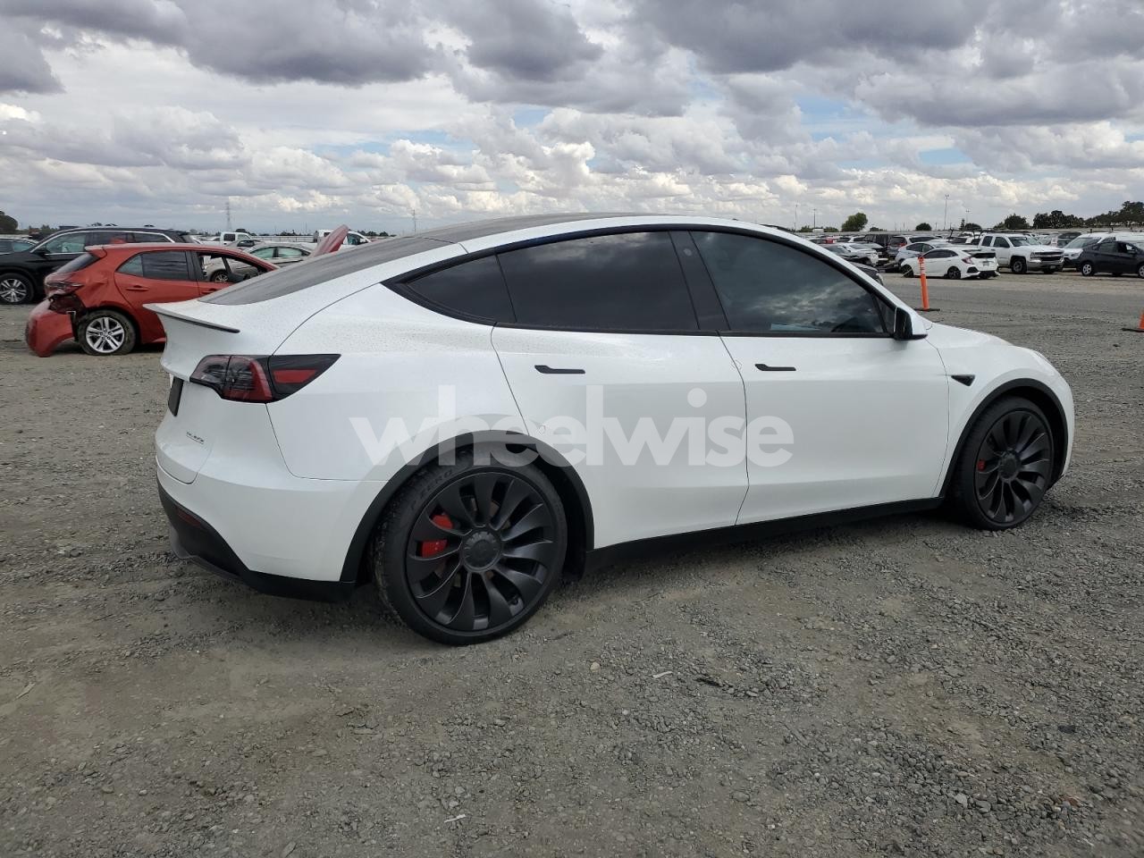 Photo 3 of 2023 TESLA MODEL Y (VIN 7SAYGDEF4PF662360)