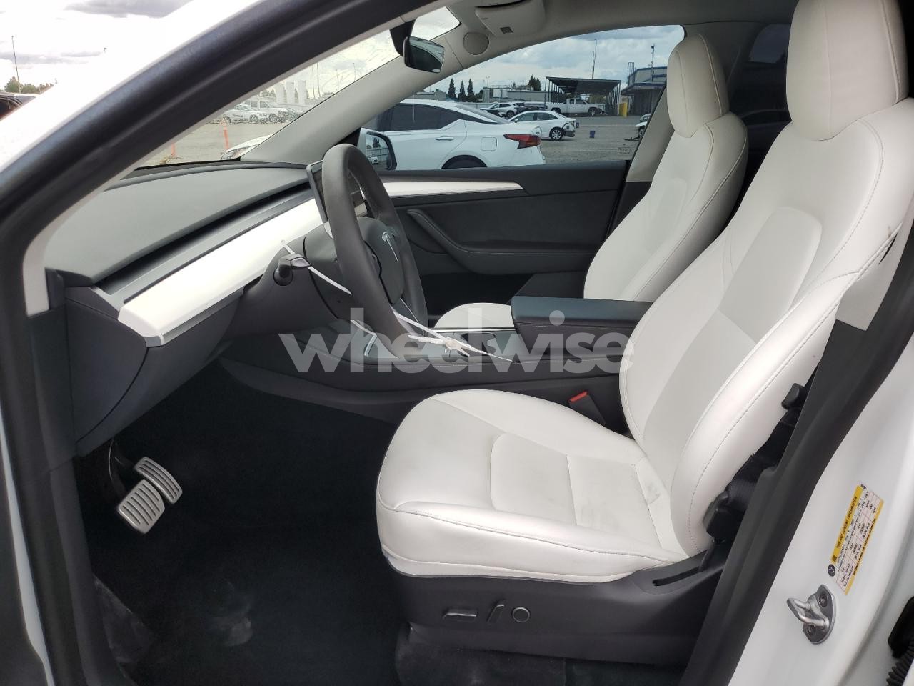 Photo 7 of 2023 TESLA MODEL Y (VIN 7SAYGDEF4PF662360)