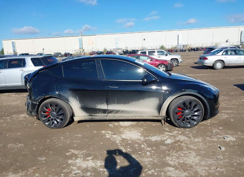 Photo 13 of 2023 Tesla Model Y PERFORMANCE DUAL MOTOR ALL-WHEEL DRIVE (VIN 7SAYGDEF4PF962268)