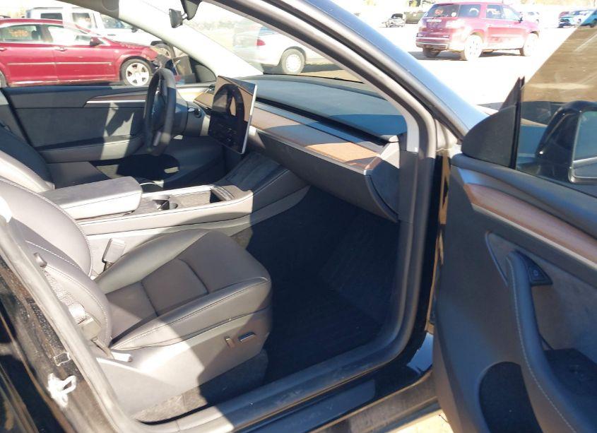 Photo 5 of 2023 Tesla Model Y PERFORMANCE DUAL MOTOR ALL-WHEEL DRIVE (VIN 7SAYGDEF4PF962268)