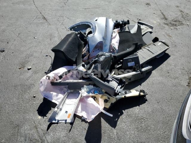 Photo 2 of 2025 TESLA MODEL Y (VIN 7SAYGDEF4SF232272)