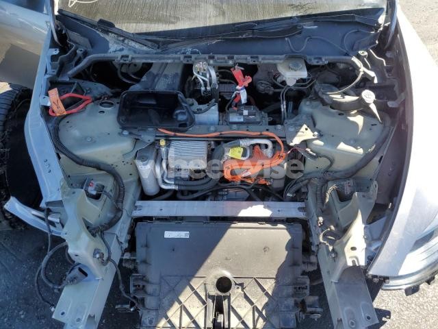 Photo 3 of 2025 TESLA MODEL Y (VIN 7SAYGDEF4SF232272)