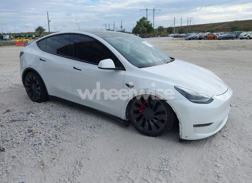 2022 Tesla Model Y PERFORMANCE DUAL MOTOR ALL-WHEEL DRIVE (VIN 7SAYGDEF5NF379205) main photo