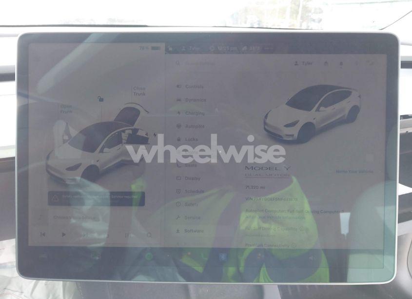 Photo 19 of 2022 Tesla Model Y PERFORMANCE DUAL MOTOR ALL-WHEEL DRIVE (VIN 7SAYGDEF5NF441878)