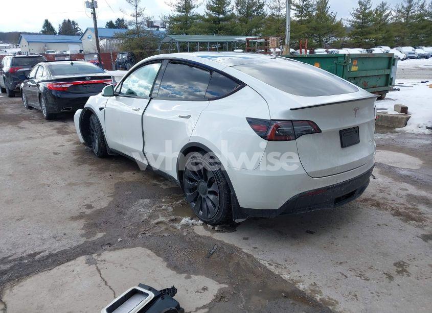 Photo 3 of 2022 Tesla Model Y PERFORMANCE DUAL MOTOR ALL-WHEEL DRIVE (VIN 7SAYGDEF5NF441878)