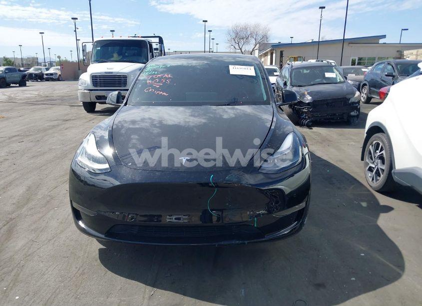 Photo 13 of 2022 Tesla Model Y PERFORMANCE DUAL MOTOR ALL-WHEEL DRIVE (VIN 7SAYGDEF5NF550549)