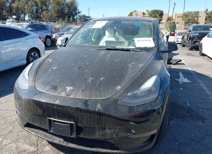 Photo 10 of 2023 Tesla Model Y PERFORMANCE DUAL MOTOR ALL-WHEEL DRIVE (VIN 7SAYGDEF5PF663940)