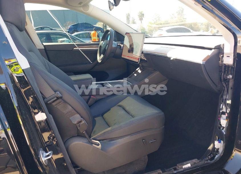 Photo 5 of 2023 Tesla Model Y PERFORMANCE DUAL MOTOR ALL-WHEEL DRIVE (VIN 7SAYGDEF5PF793197)