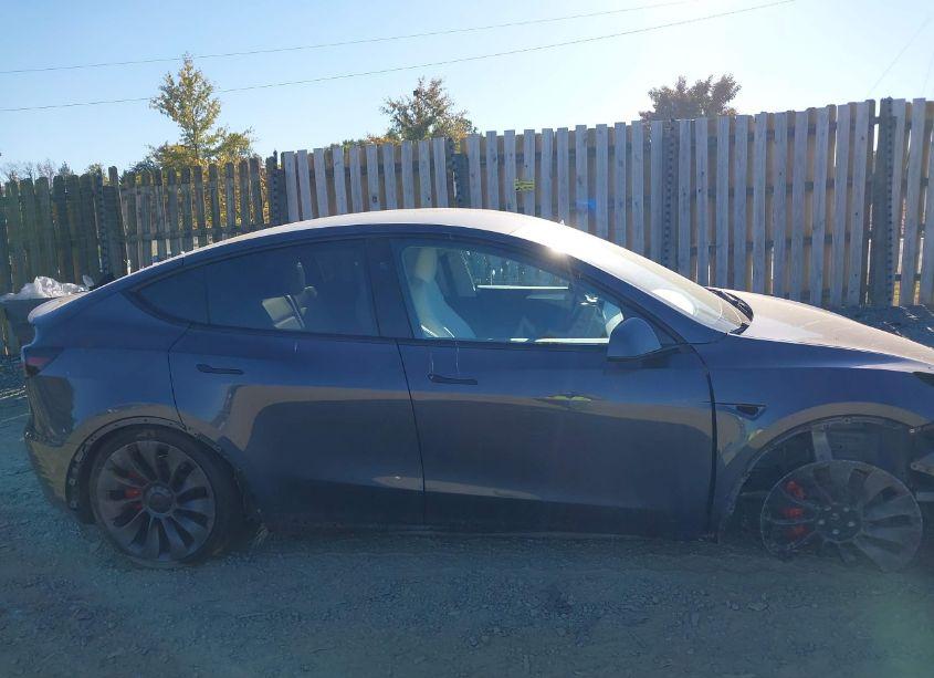 Photo 13 of 2023 Tesla Model Y PERFORMANCE DUAL MOTOR ALL-WHEEL DRIVE (VIN 7SAYGDEF5PF833312)