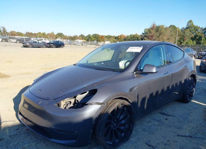 Photo 2 of 2023 Tesla Model Y PERFORMANCE DUAL MOTOR ALL-WHEEL DRIVE (VIN 7SAYGDEF5PF833312)