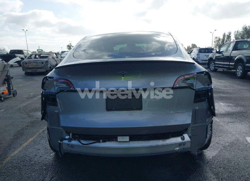 Photo 17 of 2024 Tesla Model Y PERFORMANCE DUAL MOTOR ALL-WHEEL DRIVE (VIN 7SAYGDEF5RA322392)