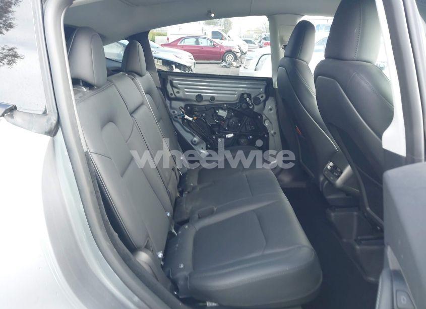 Photo 8 of 2024 Tesla Model Y PERFORMANCE DUAL MOTOR ALL-WHEEL DRIVE (VIN 7SAYGDEF5RA322392)