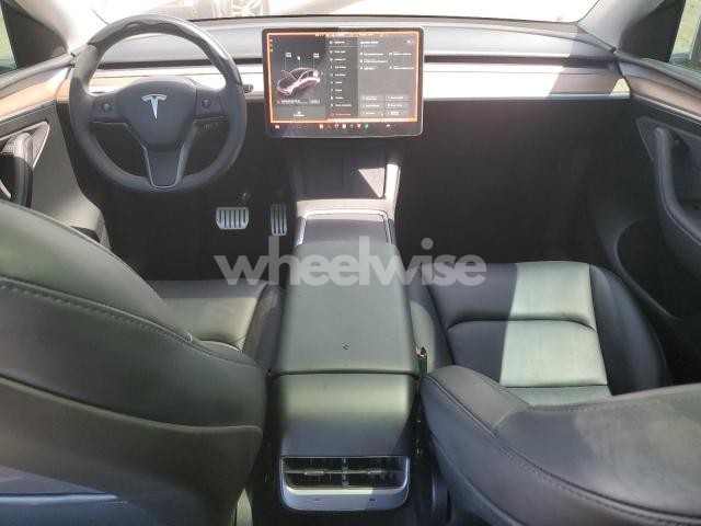 Photo 6 of 2024 TESLA MODEL Y (VIN 7SAYGDEF5RF045276)