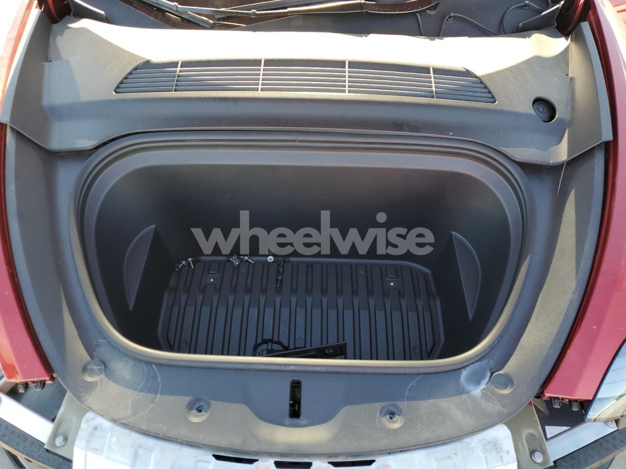 Photo 11 of 2024 TESLA MODEL Y (VIN 7SAYGDEF5RF085051)