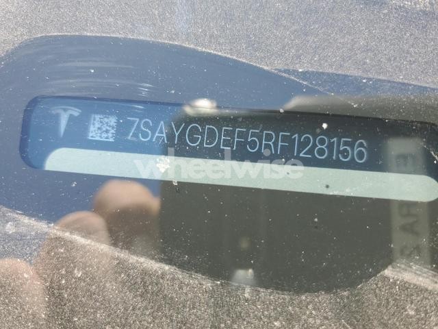 Photo 2 of 2024 TESLA MODEL Y (VIN 7SAYGDEF5RF128156)