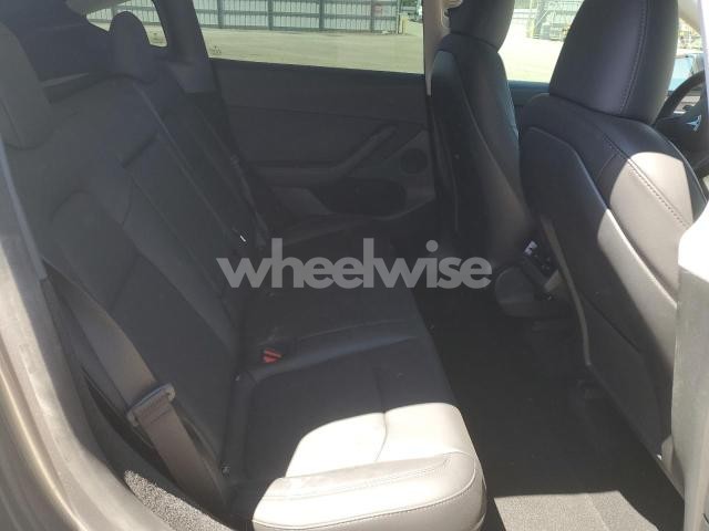 Photo 3 of 2024 TESLA MODEL Y (VIN 7SAYGDEF5RF128156)