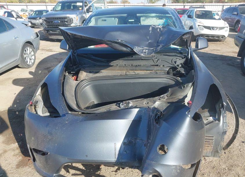 Photo 10 of 2022 Tesla Model Y PERFORMANCE DUAL MOTOR ALL-WHEEL DRIVE (VIN 7SAYGDEF6NF309597)