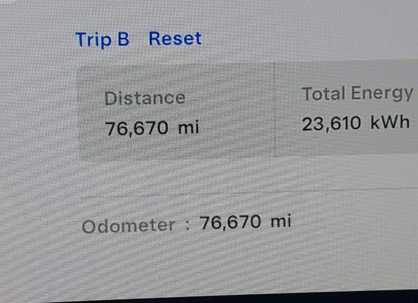 Photo 15 of 2022 Tesla Model Y PERFORMANCE DUAL MOTOR ALL-WHEEL DRIVE (VIN 7SAYGDEF6NF340588)