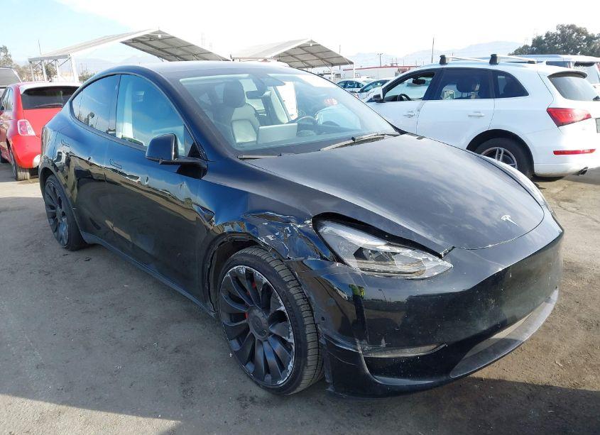 2022 Tesla Model Y PERFORMANCE DUAL MOTOR ALL-WHEEL DRIVE (VIN 7SAYGDEF6NF404578) main photo