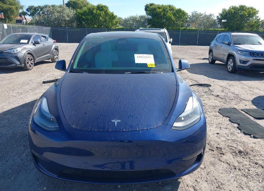 Photo 13 of 2022 Tesla Model Y PERFORMANCE DUAL MOTOR ALL-WHEEL DRIVE (VIN 7SAYGDEF6NF438259)