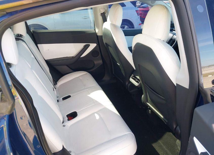 Photo 8 of 2022 Tesla Model Y PERFORMANCE DUAL MOTOR ALL-WHEEL DRIVE (VIN 7SAYGDEF6NF438259)