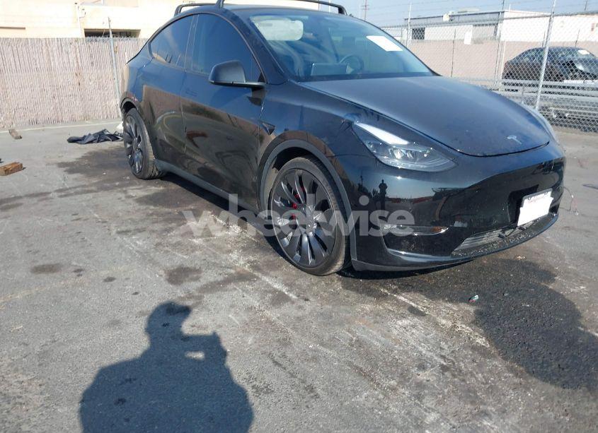 2022 Tesla Model Y PERFORMANCE DUAL MOTOR ALL-WHEEL DRIVE (VIN 7SAYGDEF6NF492659) main photo