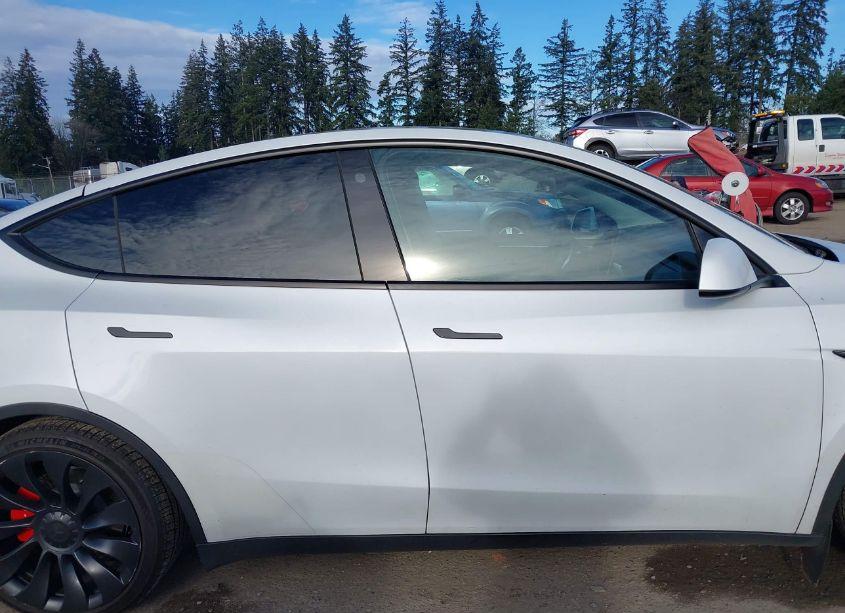 Photo 13 of 2023 Tesla Model Y PERFORMANCE DUAL MOTOR ALL-WHEEL DRIVE (VIN 7SAYGDEF6PF715771)