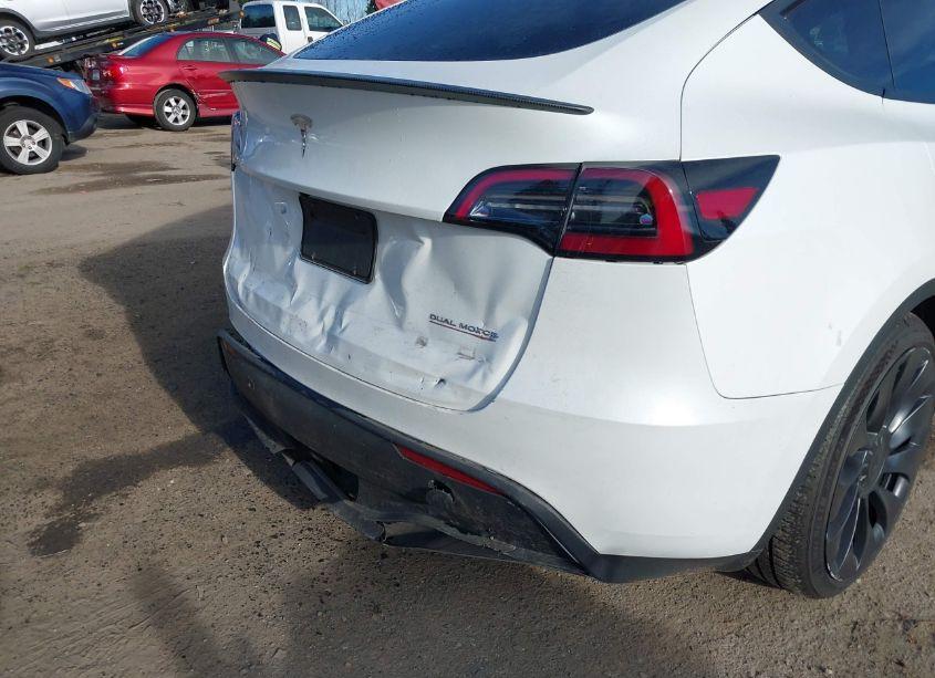 Photo 21 of 2023 Tesla Model Y PERFORMANCE DUAL MOTOR ALL-WHEEL DRIVE (VIN 7SAYGDEF6PF715771)