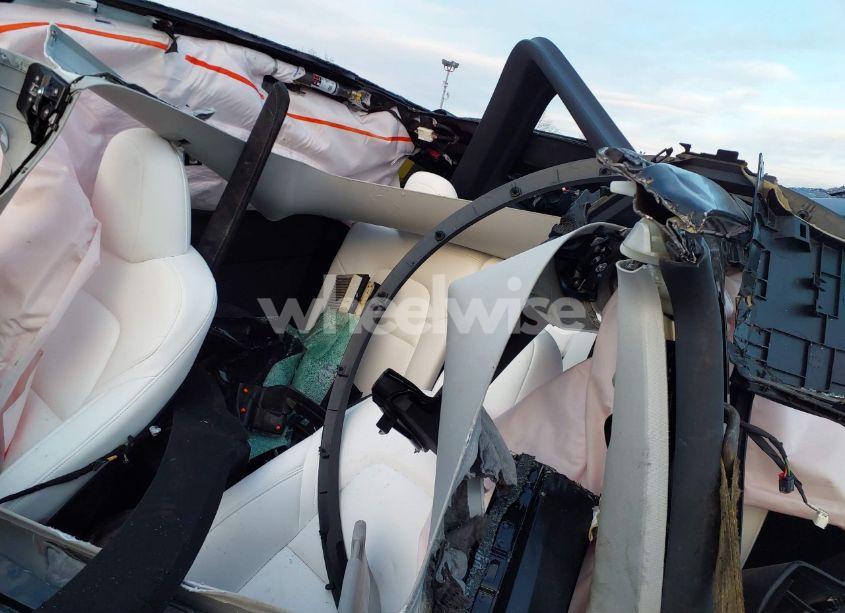 Photo 7 of 2024 Tesla Model Y PERFORMANCE DUAL MOTOR ALL-WHEEL DRIVE (VIN 7SAYGDEF6RF157939)