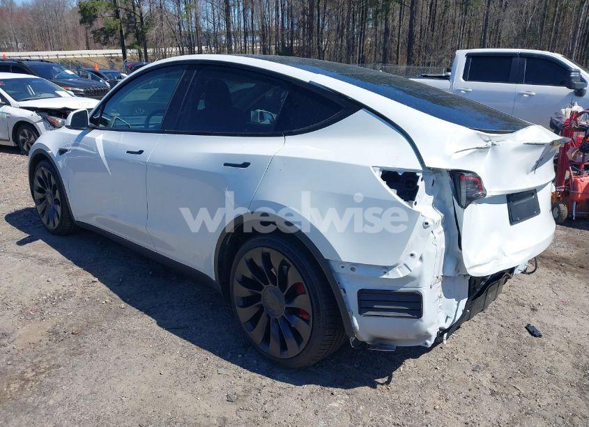 Photo 3 of 2022 Tesla Model Y PERFORMANCE DUAL MOTOR ALL-WHEEL DRIVE (VIN 7SAYGDEF7NF327400)