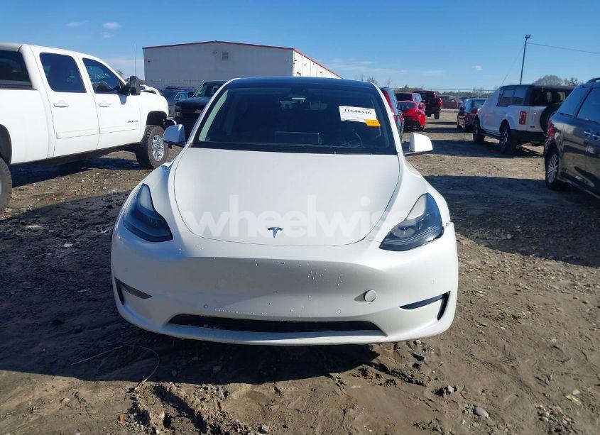 Photo 12 of 2022 Tesla Model Y PERFORMANCE DUAL MOTOR ALL-WHEEL DRIVE (VIN 7SAYGDEF7NF537401)