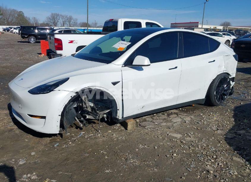 Photo 6 of 2022 Tesla Model Y PERFORMANCE DUAL MOTOR ALL-WHEEL DRIVE (VIN 7SAYGDEF7NF537401)