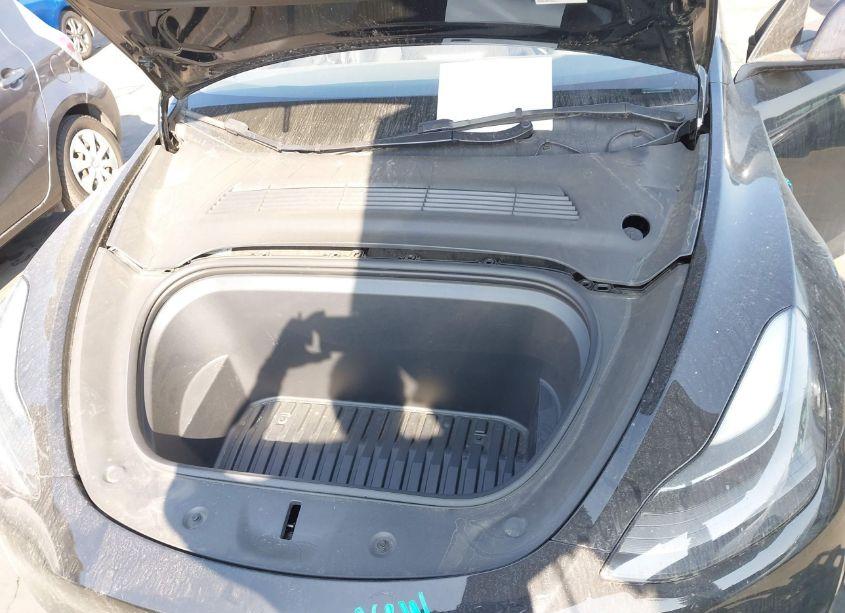 Photo 10 of 2022 Tesla Model Y PERFORMANCE DUAL MOTOR ALL-WHEEL DRIVE (VIN 7SAYGDEF7NF552240)