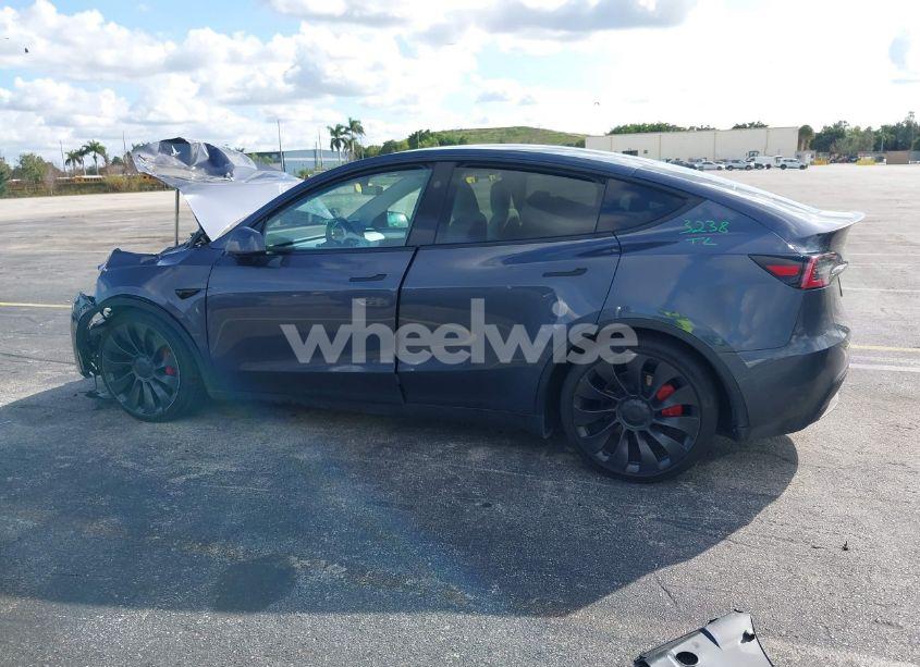 Photo 14 of 2023 Tesla Model Y PERFORMANCE DUAL MOTOR ALL-WHEEL DRIVE (VIN 7SAYGDEF7PF806869)
