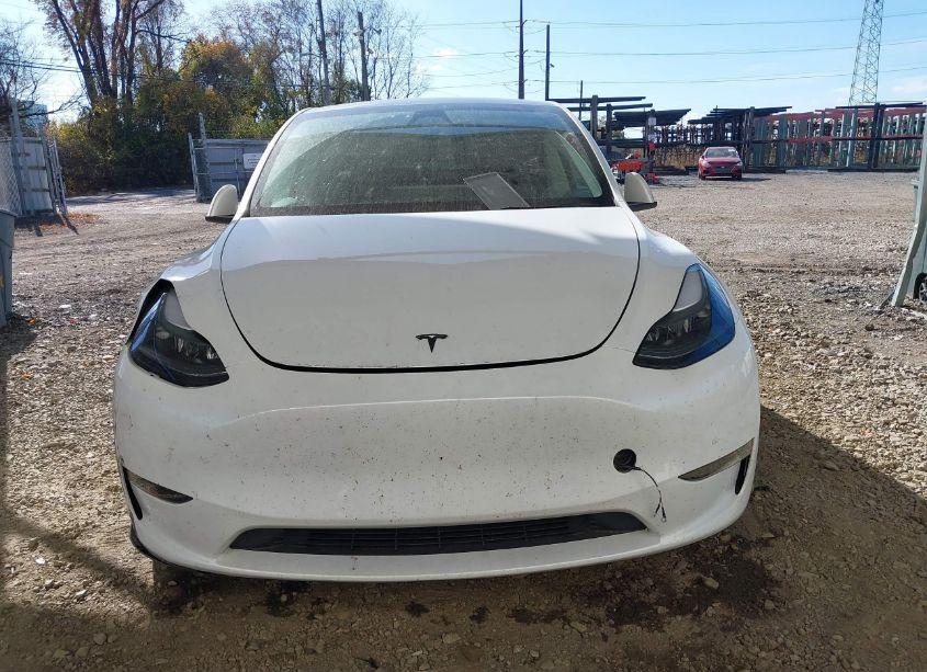 Photo 12 of 2024 Tesla Model Y PERFORMANCE DUAL MOTOR ALL-WHEEL DRIVE (VIN 7SAYGDEF7RF036501)