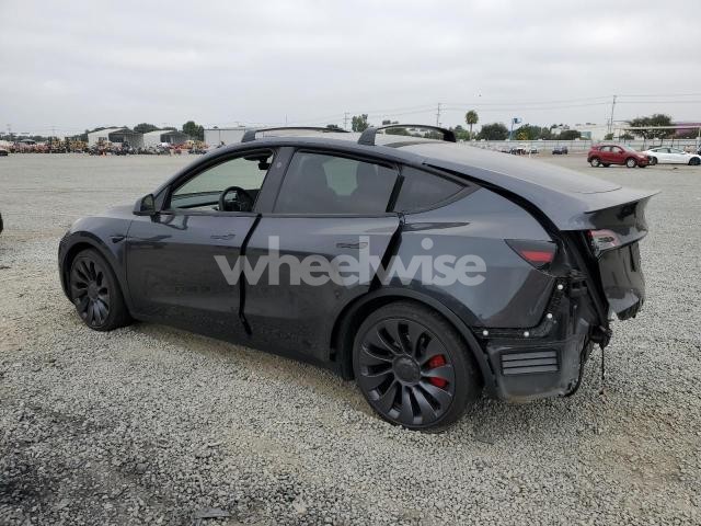 Photo 2 of 2024 TESLA MODEL Y (VIN 7SAYGDEF7RF204900)