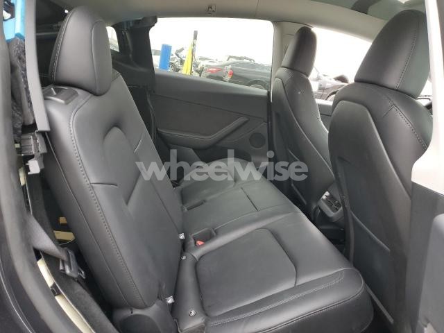 Photo 9 of 2024 TESLA MODEL Y (VIN 7SAYGDEF7RF204900)
