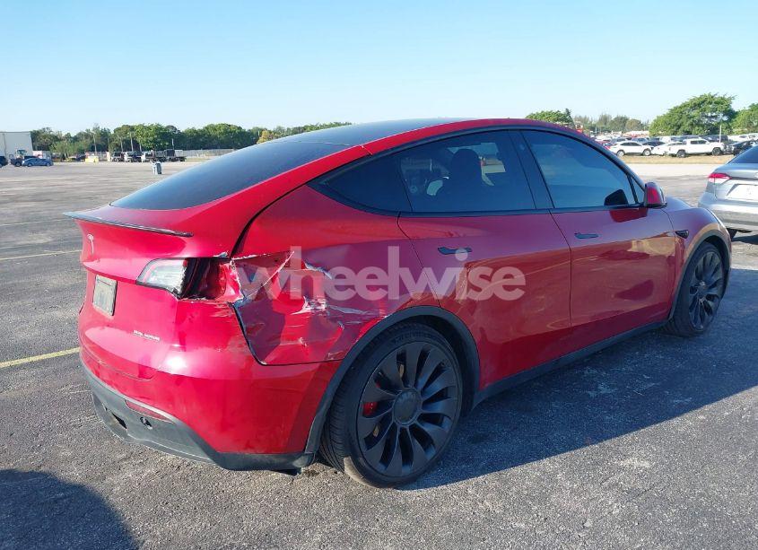 Photo 4 of 2022 Tesla Model Y PERFORMANCE DUAL MOTOR ALL-WHEEL DRIVE (VIN 7SAYGDEF8NF351981)