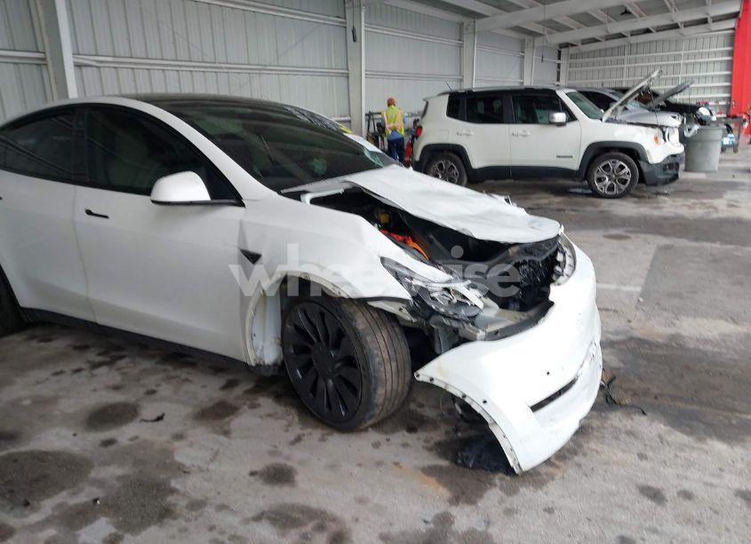 2022 Tesla Model Y PERFORMANCE DUAL MOTOR ALL-WHEEL DRIVE (VIN 7SAYGDEF8NF377786) main photo