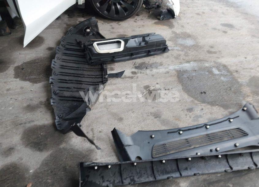 Photo 12 of 2022 Tesla Model Y PERFORMANCE DUAL MOTOR ALL-WHEEL DRIVE (VIN 7SAYGDEF8NF377786)