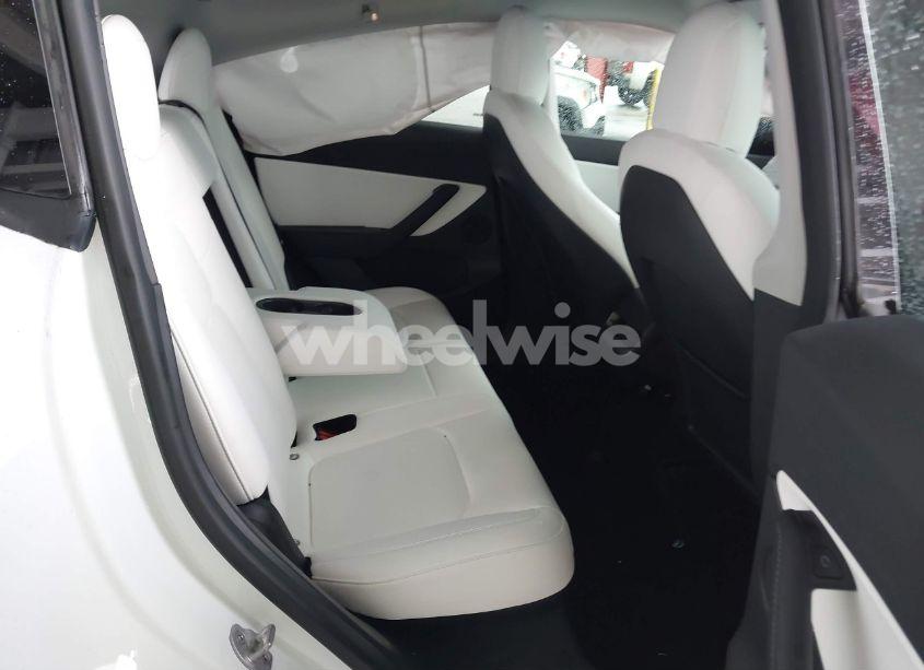 Photo 8 of 2022 Tesla Model Y PERFORMANCE DUAL MOTOR ALL-WHEEL DRIVE (VIN 7SAYGDEF8NF377786)