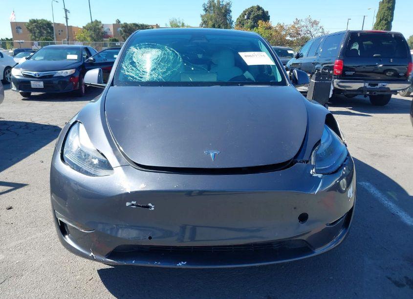 Photo 10 of 2022 Tesla Model Y PERFORMANCE DUAL MOTOR ALL-WHEEL DRIVE (VIN 7SAYGDEF8NF398556)