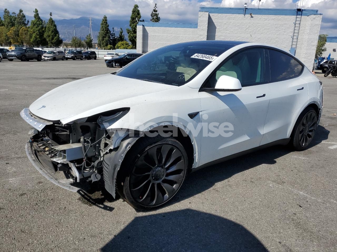 2023 TESLA MODEL Y (VIN 7SAYGDEF8PF645738) main photo